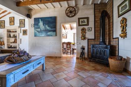 MAISON DE CAMPAGNE AUTONOME AVEC VUE SUR LA MER
