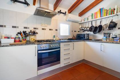 Detached villa with its own swimming pool in Cales Coves