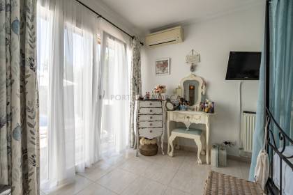 Detached villa with its own swimming pool in Cales Coves