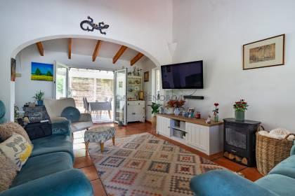 Detached villa with its own swimming pool in Cales Coves