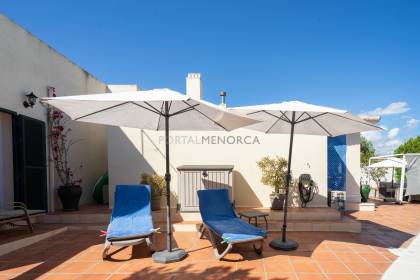 Detached villa with its own swimming pool in Cales Coves