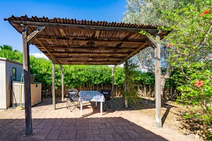 Detached villa with its own swimming pool in Cales Coves