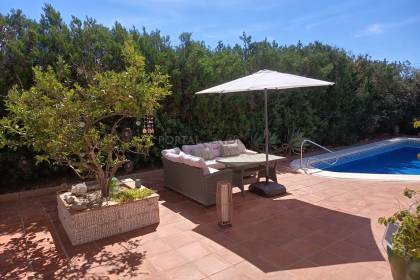 Detached villa with its own swimming pool in Cales Coves