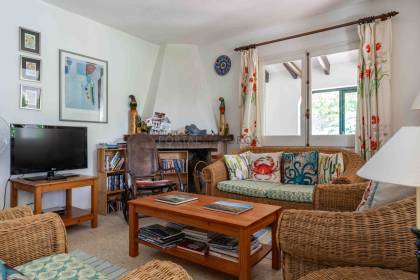 Villa individuelle avec piscine et licence de location touristique à proximité de Cales Fonts.