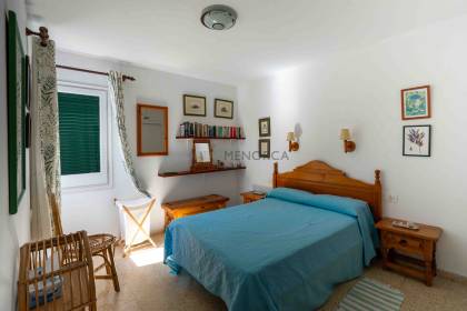 Villa individuelle avec piscine et licence de location touristique à proximité de Cales Fonts.