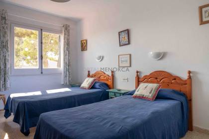Villa individuelle avec piscine et licence de location touristique à proximité de Cales Fonts.