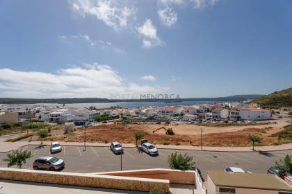 Elegancia y confort con vistas privilegiadas sobre la bahía de Fornells