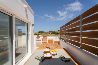 Elegancia y confort con vistas privilegiadas sobre la bahía de Fornells