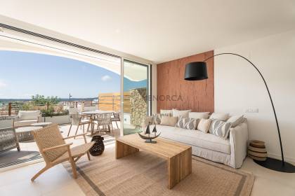 Elegancia y confort con vistas privilegiadas sobre la bahía de Fornells