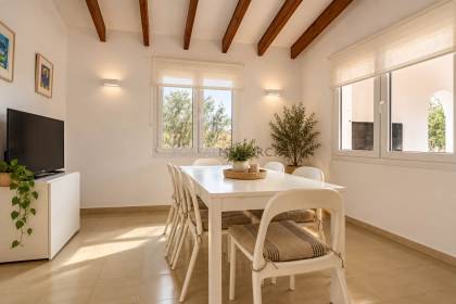 Chalet con piscina y potencial de ampliación en una de las calles más tranquilas de Son Parc