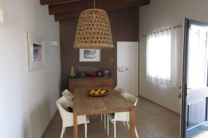 Casa de campo de reciente construcción en zona Llumesanes.