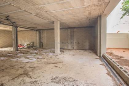 Commercial premises on the ground floor for sale in Sant Lluís