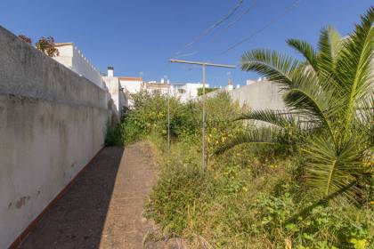 Casa entera en venta en el centro de Sant Lluís