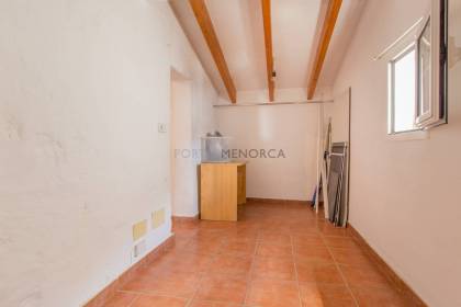 Tradicional Casa con patio en venta en Sant Lluís