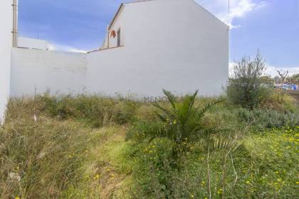 Plot of land for sale in the center of Sant Lluís, Menorca