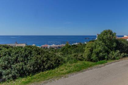 Parcela urbana con buenas vistas al mar en S'Atalaia