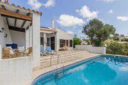 Villa with pool for sale near Binibeca beach