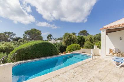 Villa with pool for sale near Binibeca beach