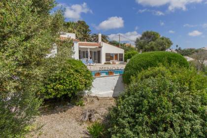 Villa with pool for sale near Binibeca beach