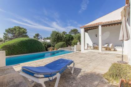 Villa with pool for sale near Binibeca beach