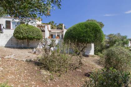 Villa with pool for sale near Binibeca beach