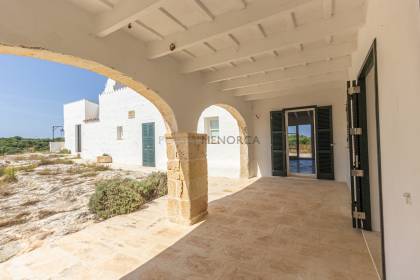 Finca for sale in Menorca, renovated and with pool