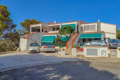 Appartement avec terrasse à vendre près de la plage