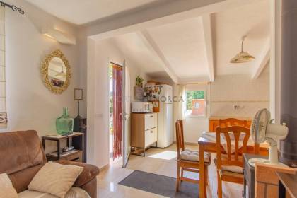 Casa de campo con terreno en venta cerca de Sant Lluís