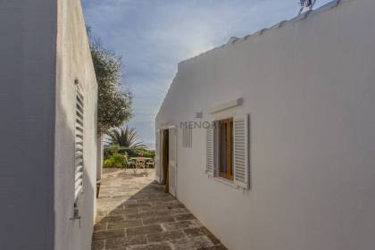 Villa for sale with tourist license and sea views