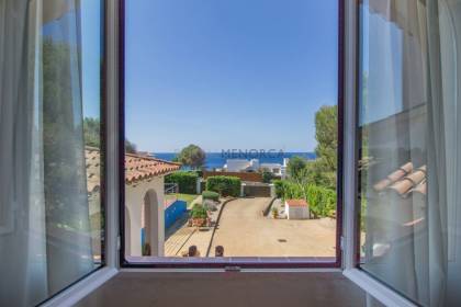 Villa à vendre avec piscine et vue mer à Binibeca