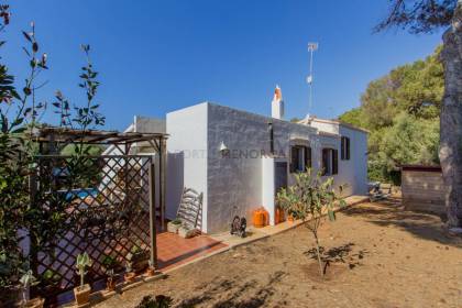 Villa for sale with pool and sea views in Binibeca