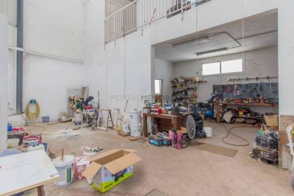 Nave industrial en venta en Sant Lluís