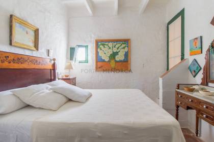 Country house with pool for sale near Sant Lluís