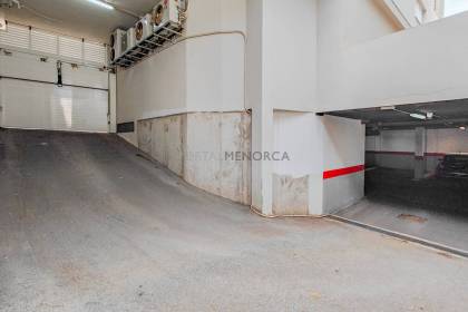 Plaza de parking en venta en Sant Lluís