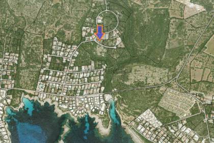 Plot for sale in the upper area of Binisafua Playa