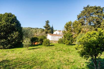 Country house for sale in a privileged location of Menorca