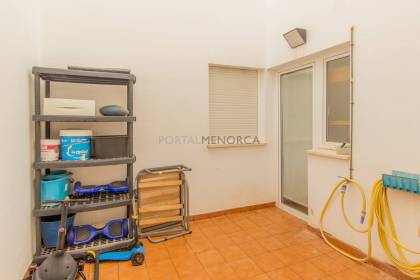 Piso en venta en Sant Lluís con ascensor