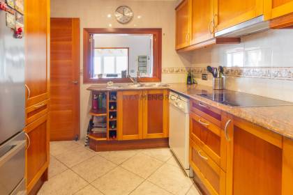 Casita en primera línea de mar en venta en Binibeca