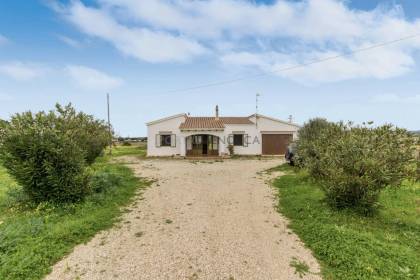 Country house for sale in Ciutadella