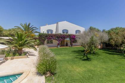 Maison de campagne avec piscine à vendre près de Sant Lluís