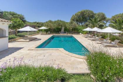 Maison de campagne avec piscine à vendre près de Sant Lluís