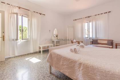 Villa with tourist license and pool for sale in Menorca
