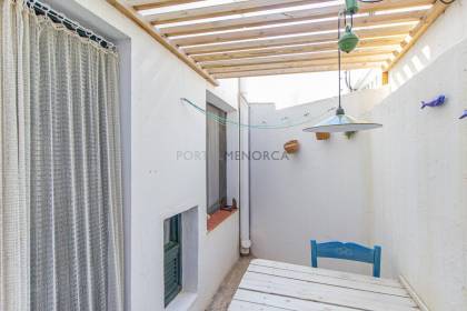 Maison à vendre à Es Castell avec vue mer