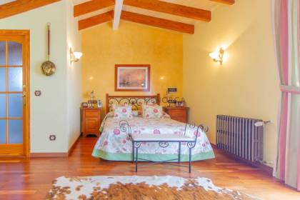 Chalet con piscina en venta en Binibeca