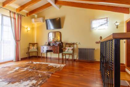 Chalet con piscina en venta en Binibeca