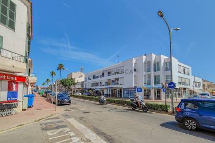 Local comercial en venta en Sant Lluís
