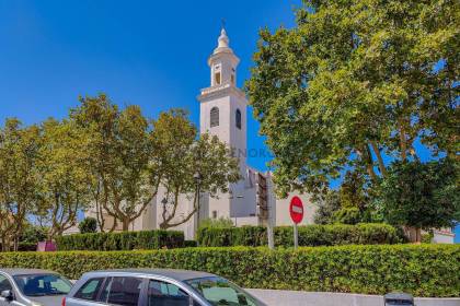 Local comercial en venta en Sant Lluís