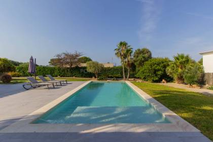Villa for sale in Binisafua, with pool and close to the sea