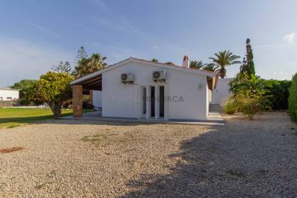 Villa for sale in Binisafua, with pool and close to the sea