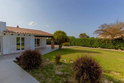 Villa for sale in Binisafua, with pool and close to the sea